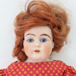 Vintage Dolls & accessories, some need repair