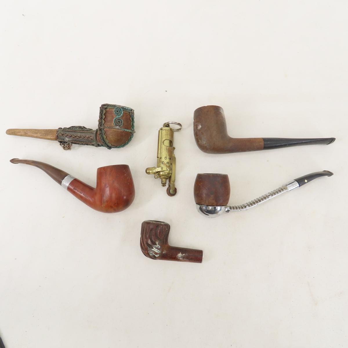 Pipes, Matchbook collection and accessories