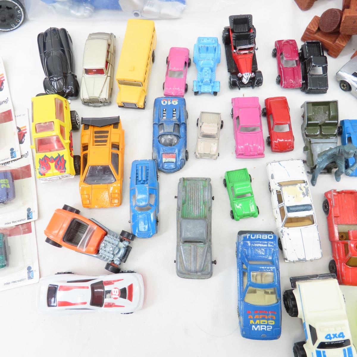 1:64 scale Diecast, Lincoln Logs, and more