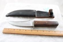 Markwell Arms Co. Fixed Blade Knife with Sheath