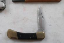 5 Pocket Knives Carborundum Sharpening Stones