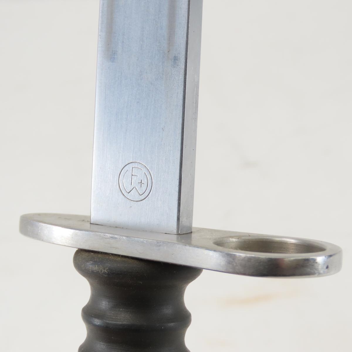 Swiss Army Bayonet & Scabbard with Leather Frog