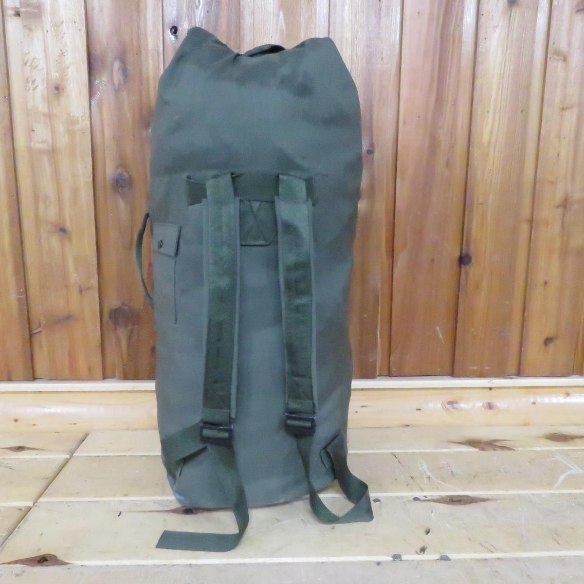20 Black Fleece Bibs - Medium