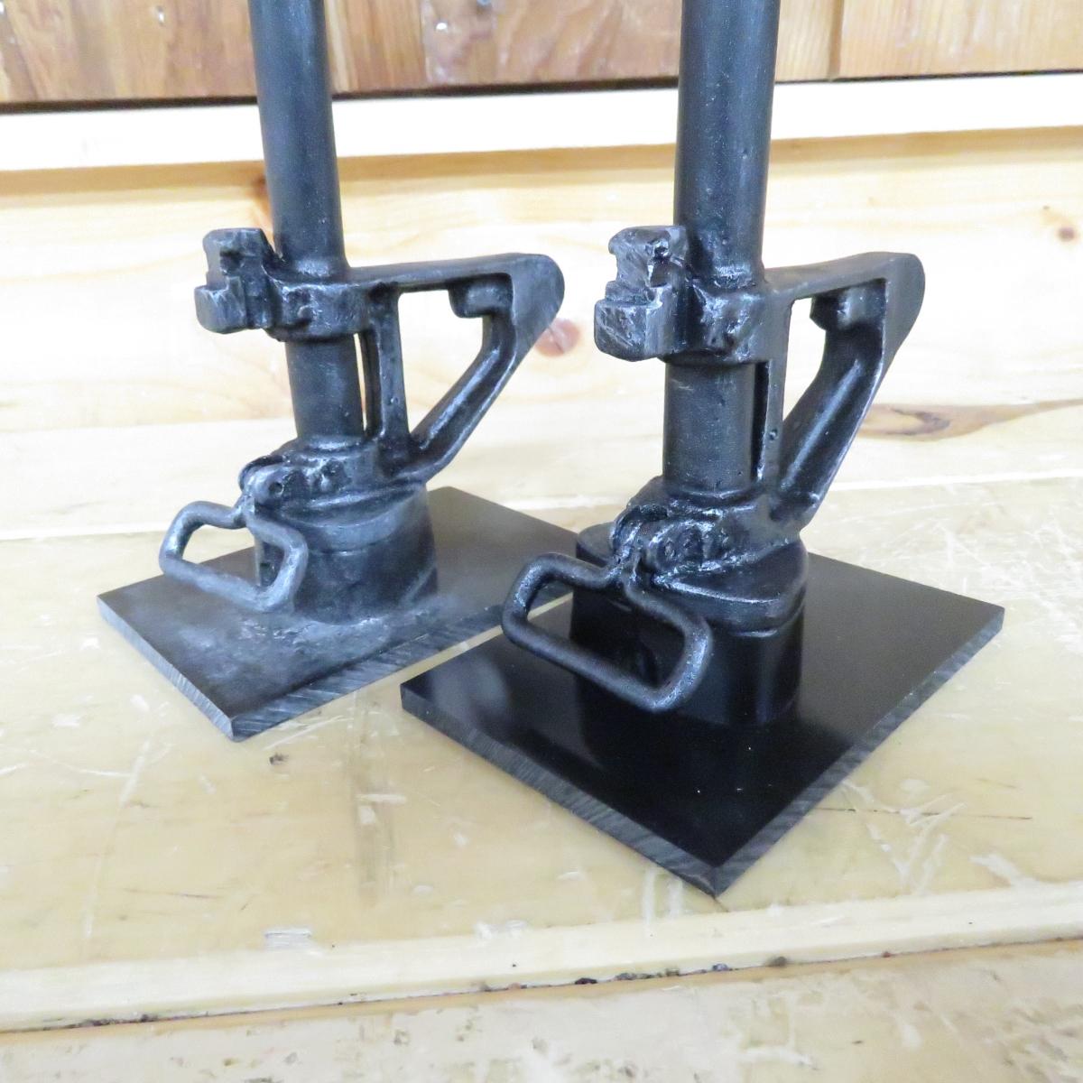 8 M16 Resin Bayonet Stands