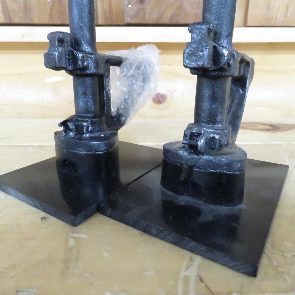 8 M16 Resin Bayonet Stands