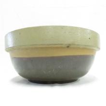North Star Stoneware 2 Tone 11" Milk Pan