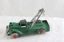 Cast Iron Tow Truck 7" Long