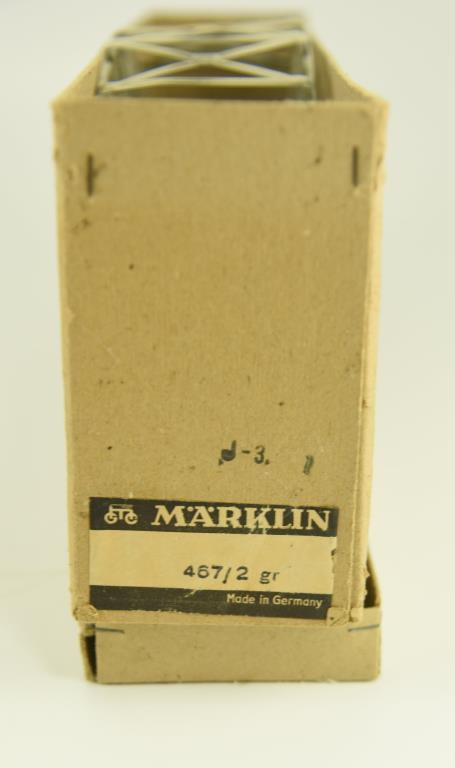 Lot #19 - (2) Marklin arched span bridges in boxes