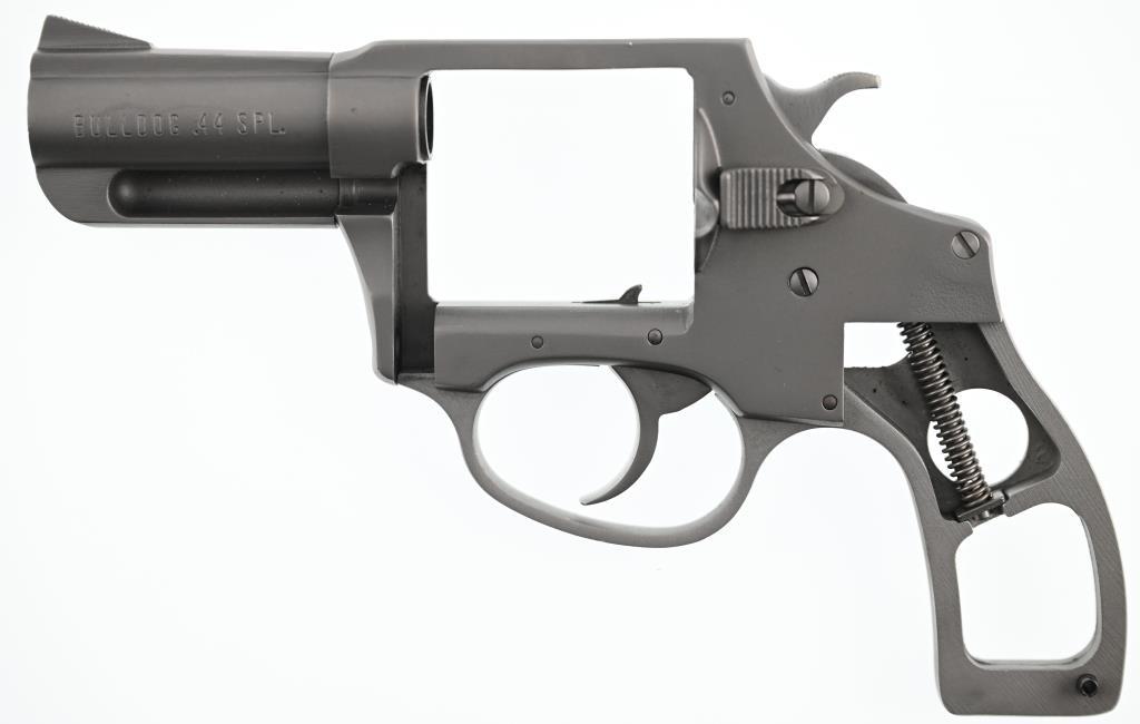 CHARTER ARMS BULLDOG Revolver Frame MFG./IMP. BY: CHARTER ARMS MODEL: BULLDOG ACTION TYPE: