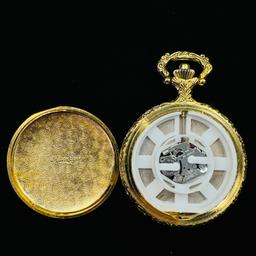 Like-new modern quartz Amitron Looney Toons Tweety Bird covered pocket watch