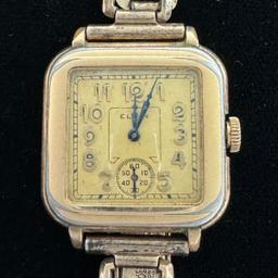 Circa 1934 15-jewel Elgin model 1 transitional wristwatch