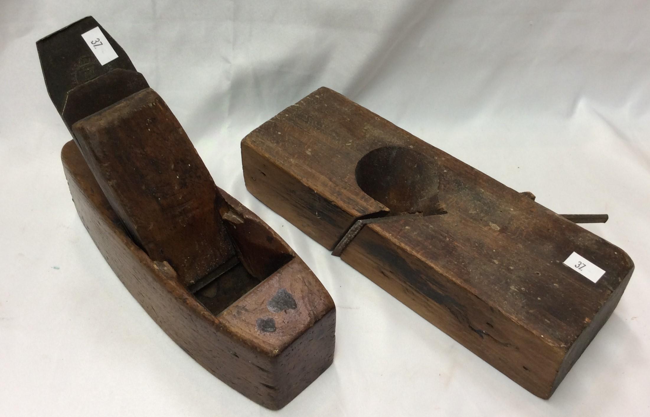 2 Antique Planes