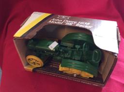 John Deere BR Tractor 1/16