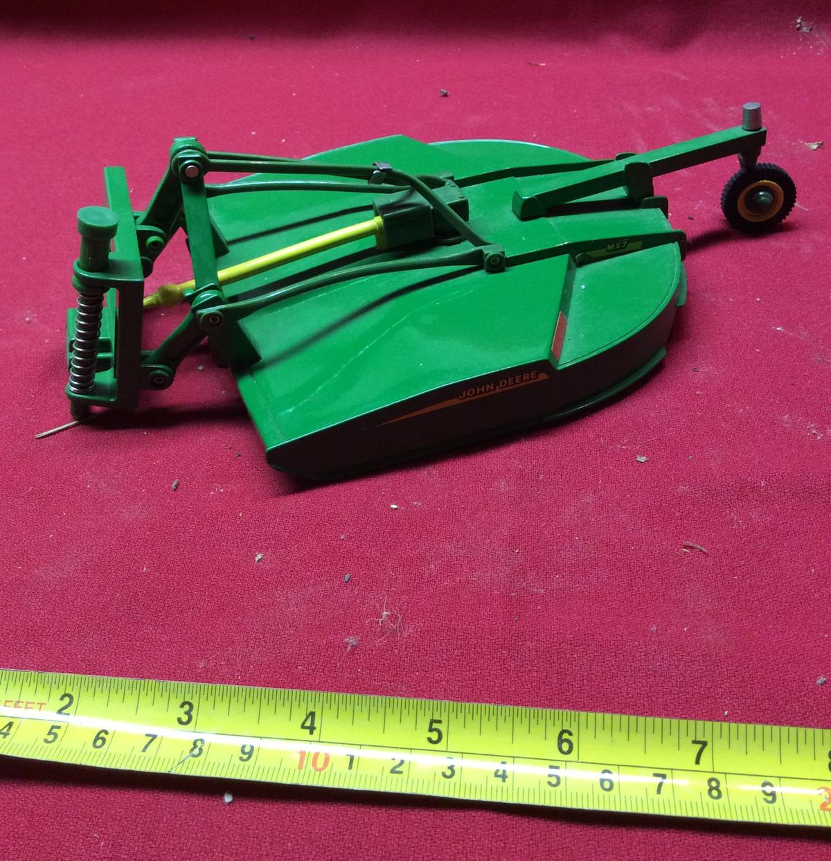 John Deere MX7 Mower 1/16