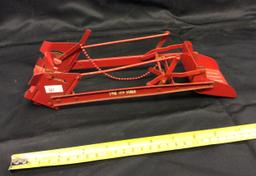 Tru-Scale Loader 1/16