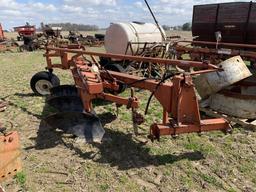 Allis chalmers Three bottom mono frame plow