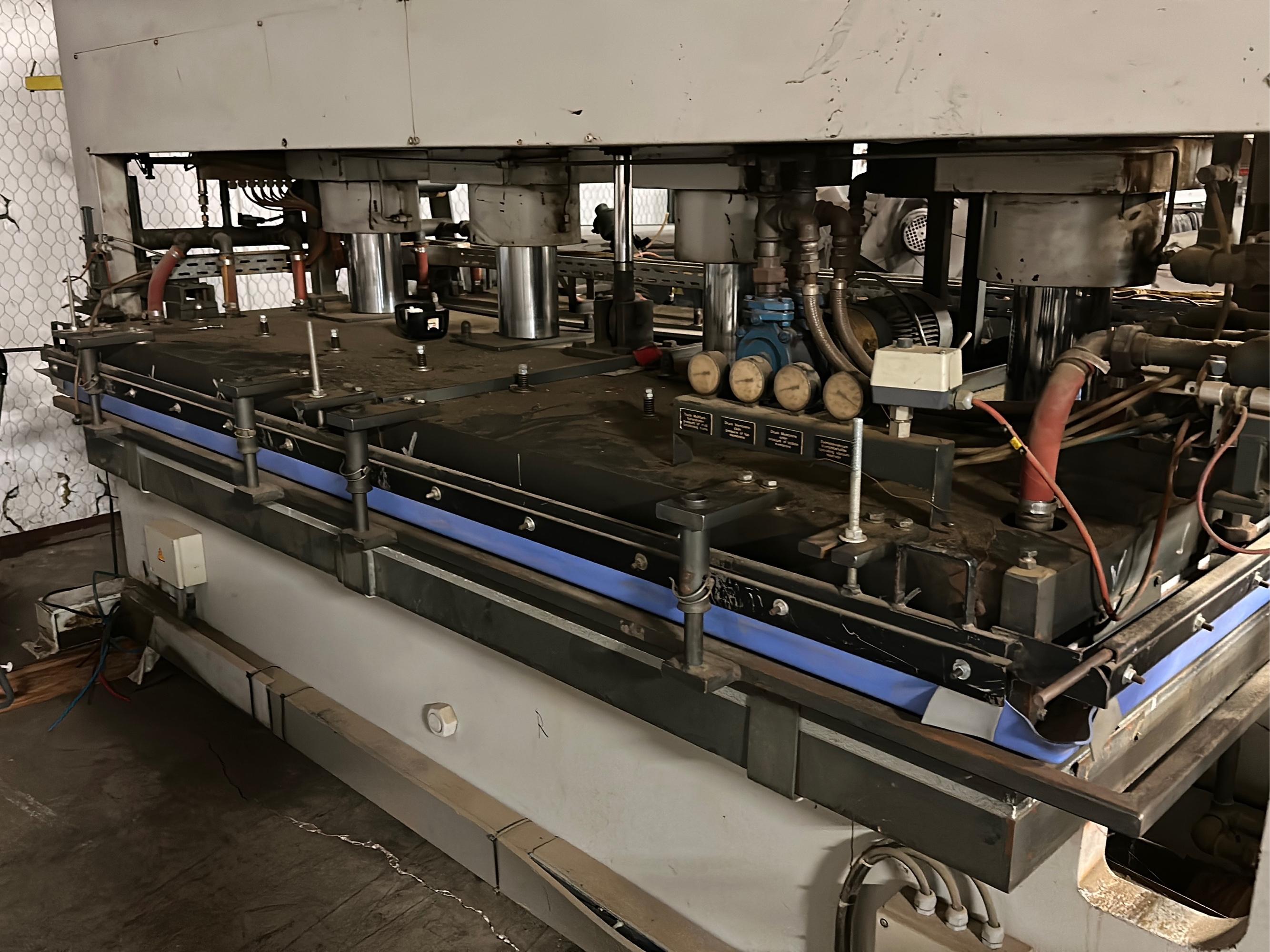 1994 Wemhoner Membrane Press Model KTM15/28-240 Serial 1795.10.94 NOT OPERA