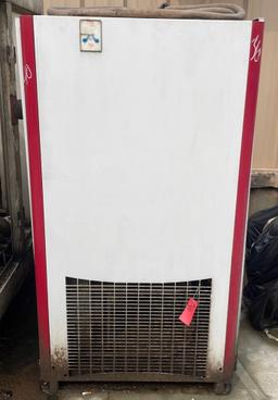 Gardner Denver Compressed Air Dryer Model:RNC50CA4 Serial Number:RG0J05004A