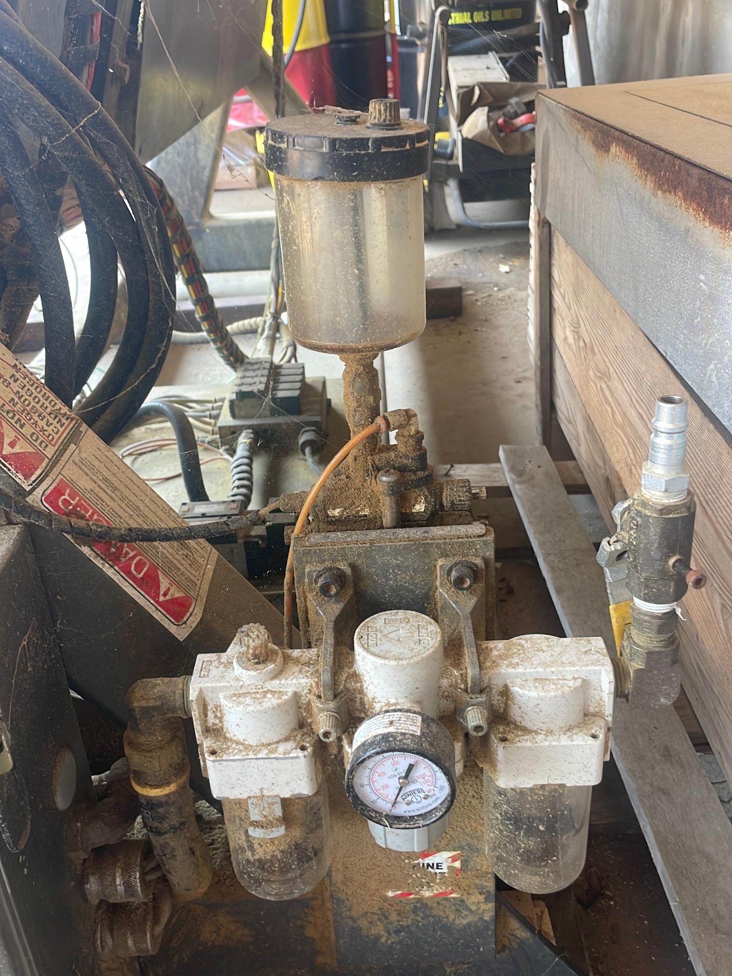 PICK UP LOCATION MARSHALL, TX: Carlson Systems Engineering Pin Nailer Model D79-052, Operational