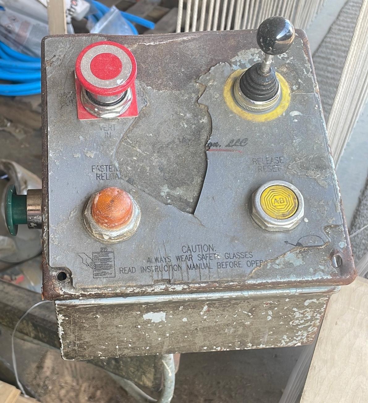 PICK UP LOCATION MARSHALL, TX: Carlson Systems Engineering Pin Nailer Model D79-052, Operational