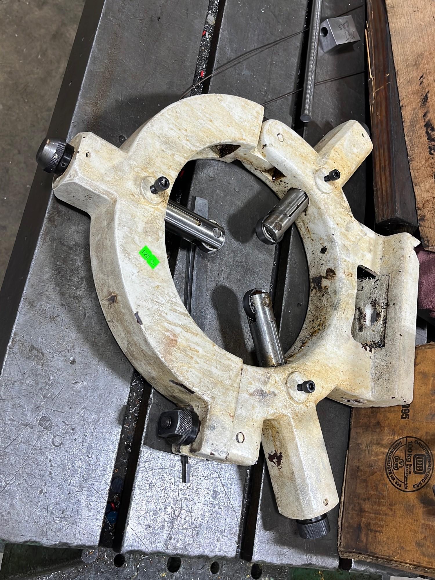 Fryer model ET-18 CNC lathe serial number 18086 - A $700 Rigging fee will be added to the winning in