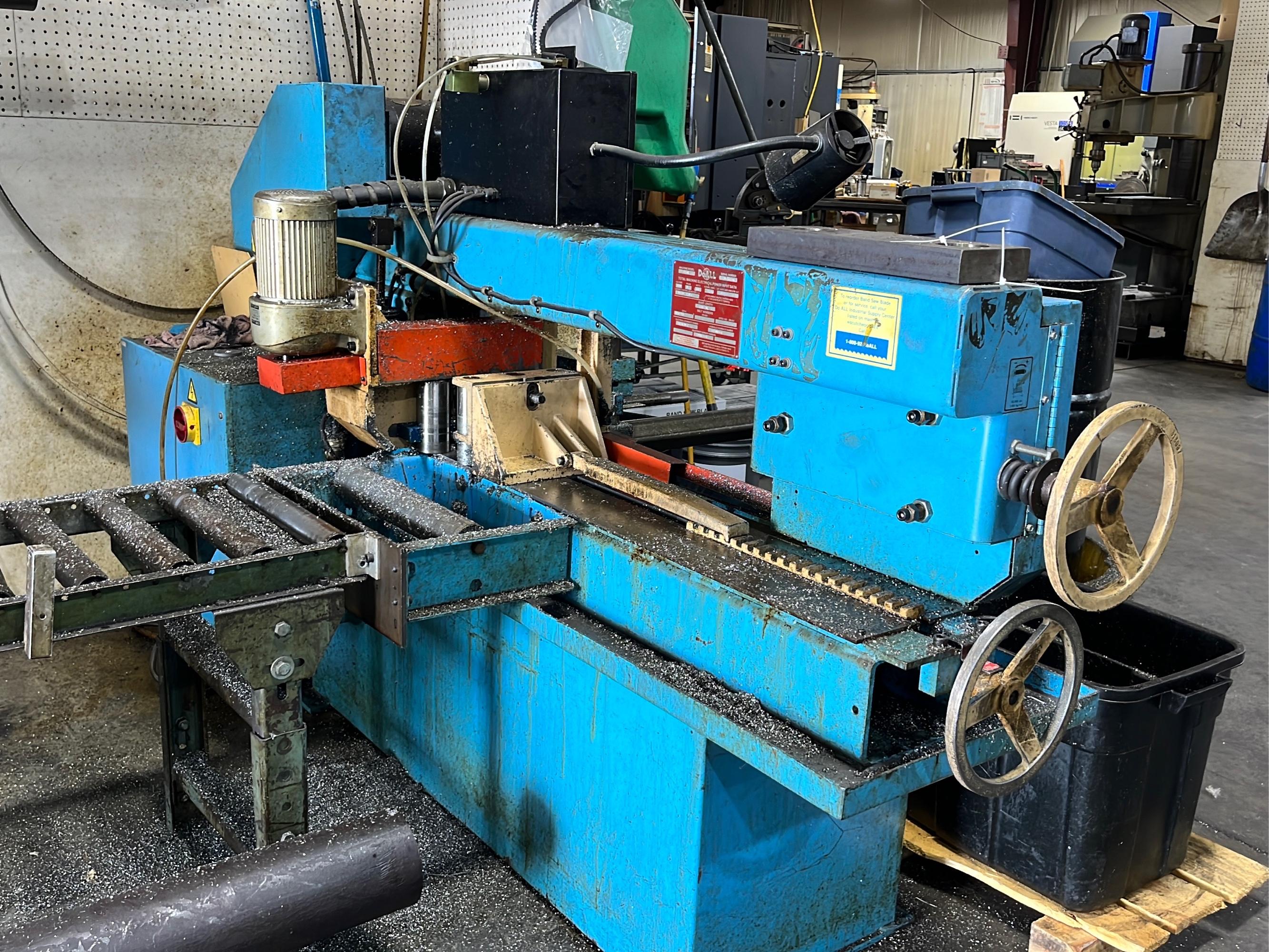 DoAll model C-916a horizontal band saw, feed stock roller not included - A $200 Rigging fee will be