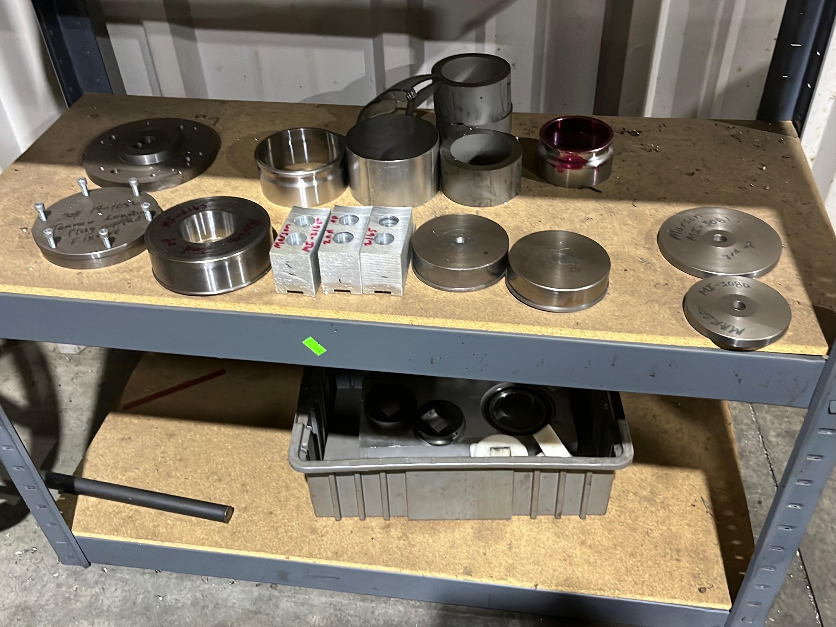 Shelf unit with tooling 36x60x18"