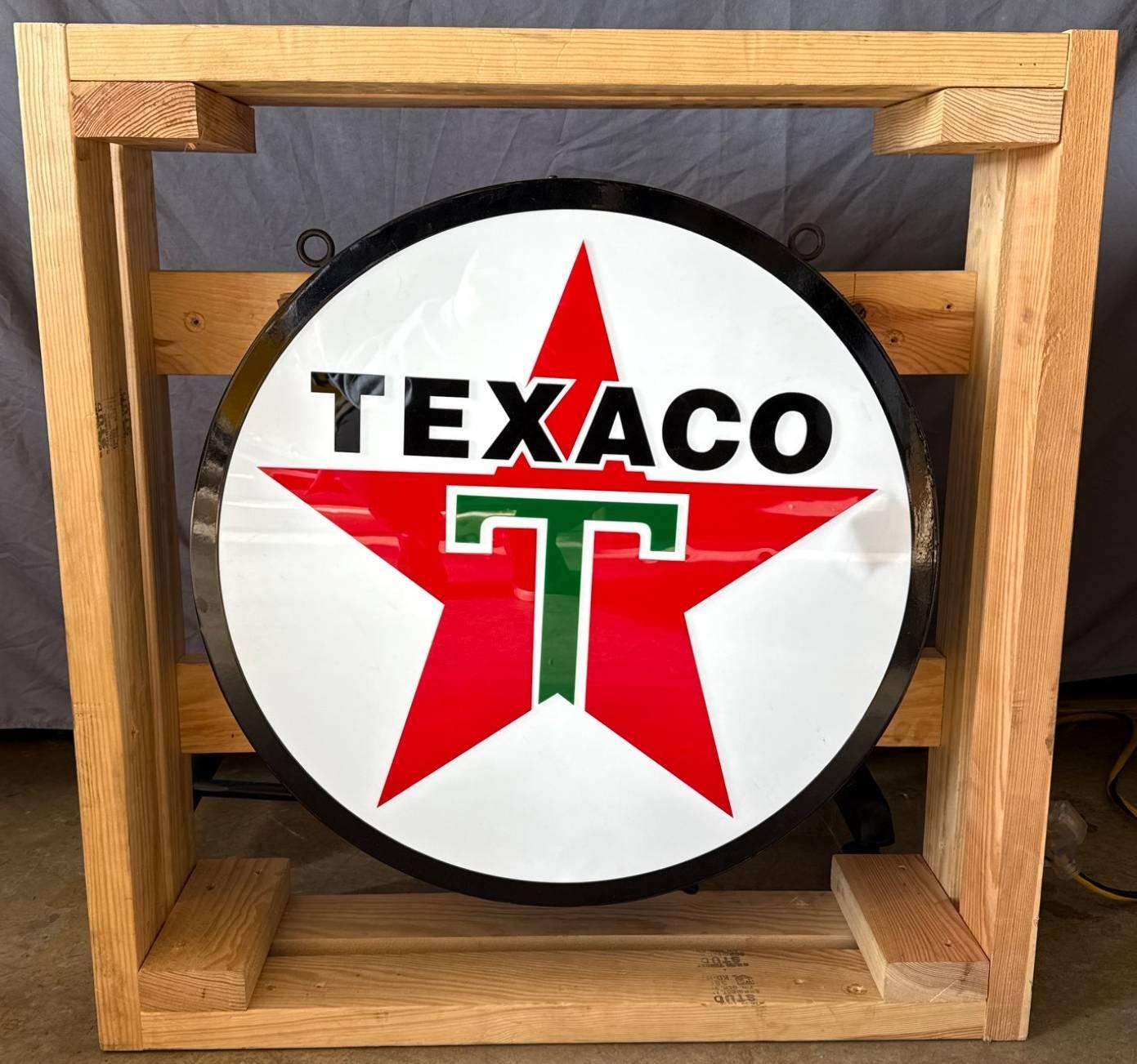 Texaco Double-Sided Lighted Sign 24-Inch Diameter