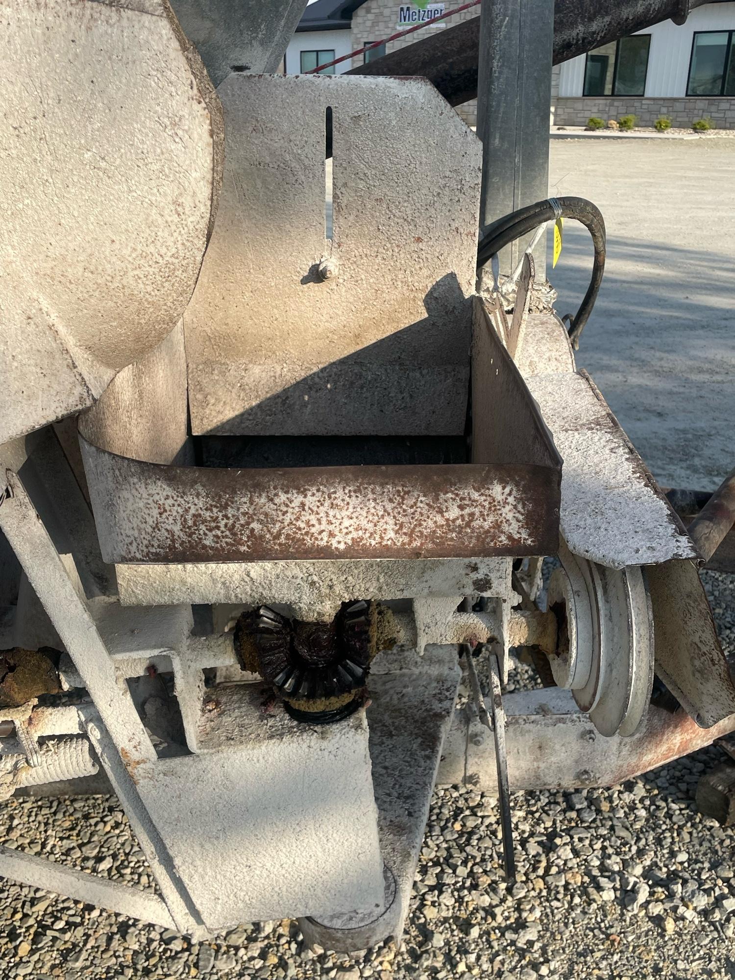 Farmhand B Feedmaster feed grinder, gearbox went out 2 weeks ago, owned for 53 years