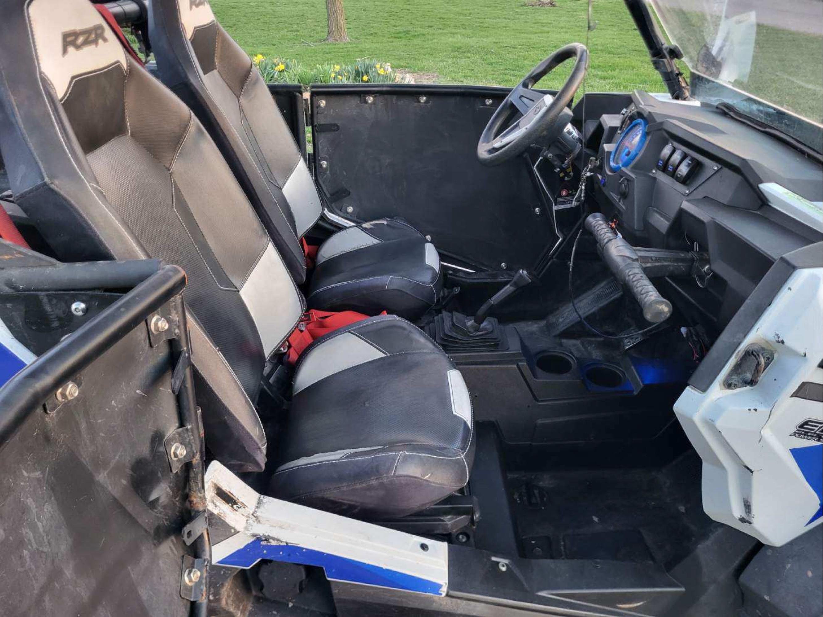 2016 Polaris RZR 1000s XP, Kenwood Sound System, Turn signals and brake lights, Rock Sliders and Mat