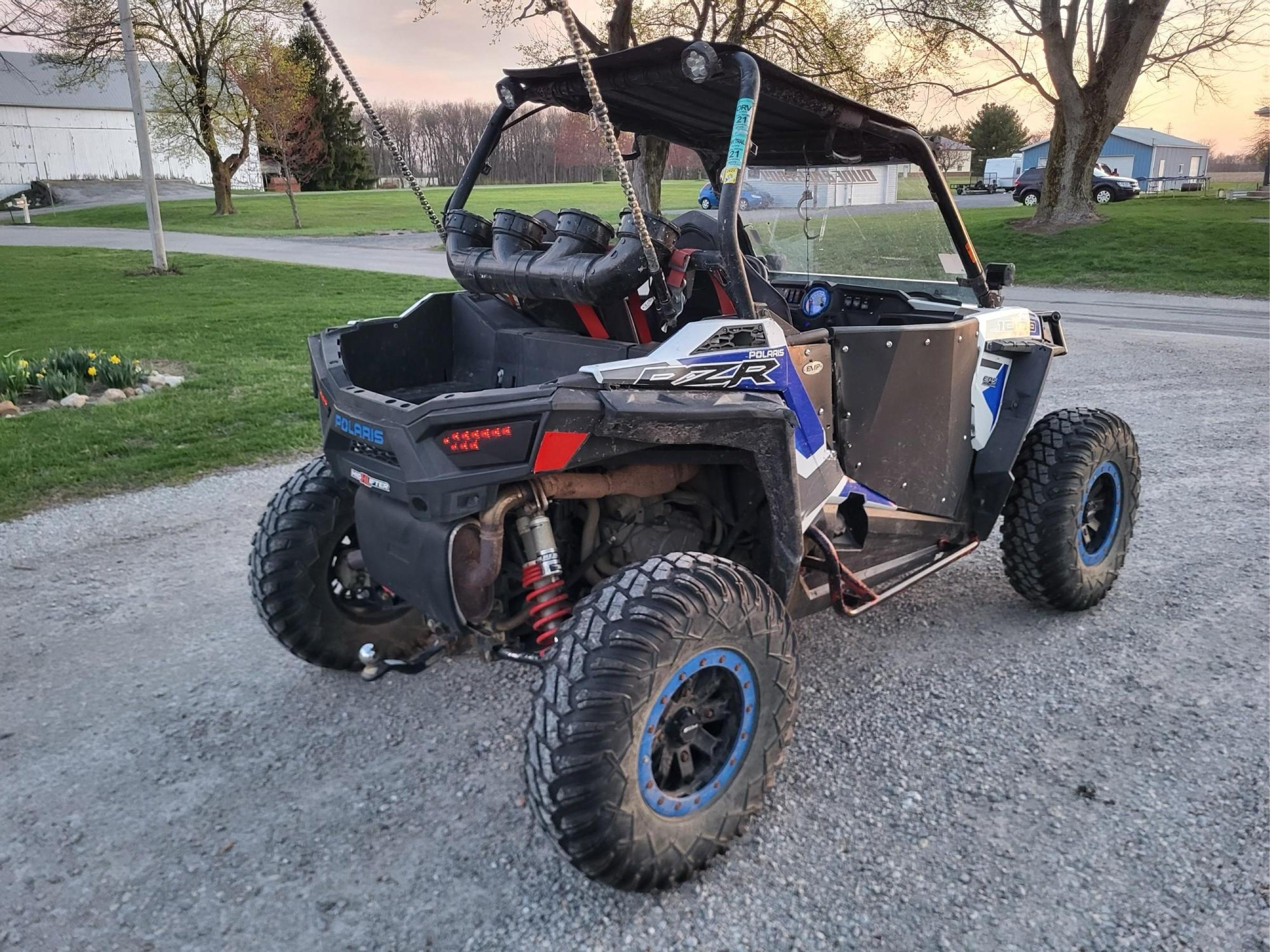 2016 Polaris RZR 1000s XP, Kenwood Sound System, Turn signals and brake lights, Rock Sliders and Mat
