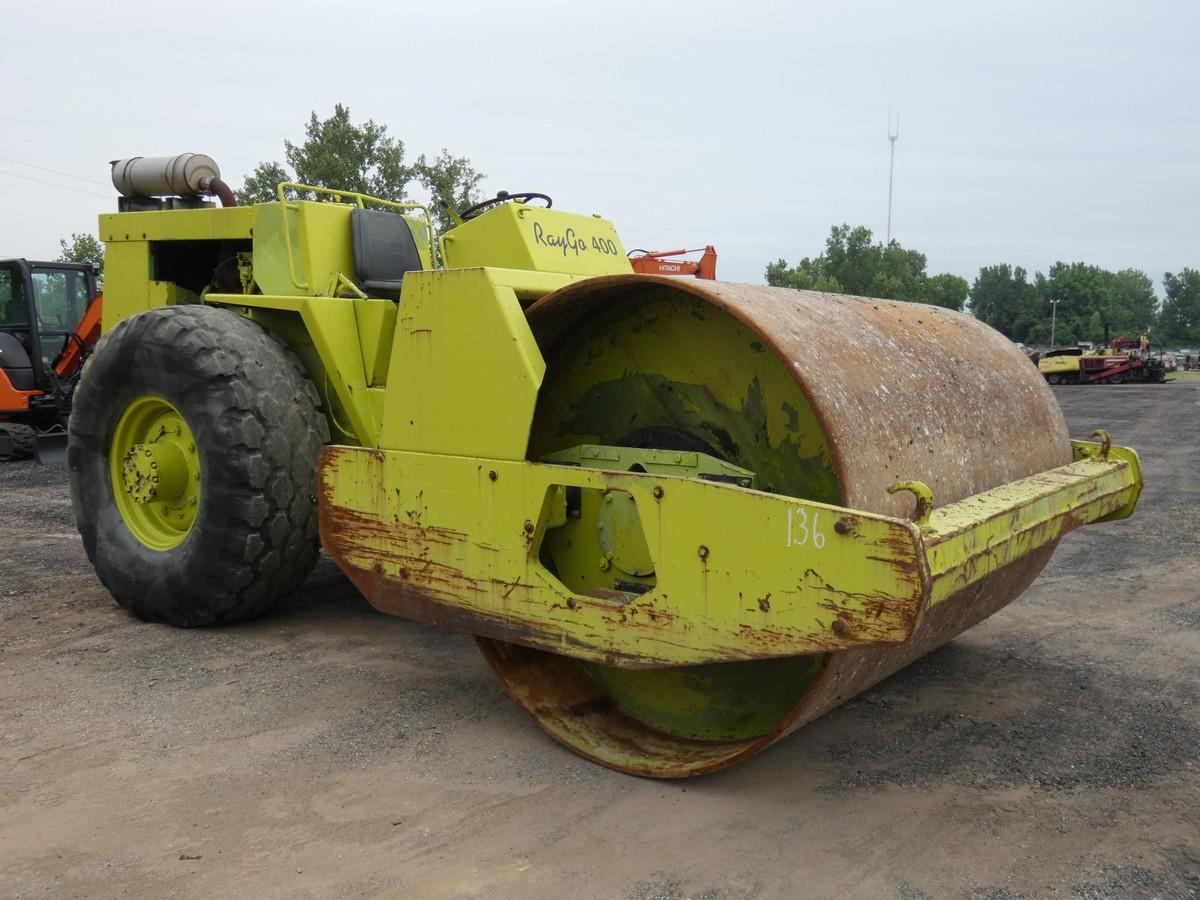 *Raygo 400A Vibratory Smooth RT Compactor, SN:01M2221, Detroit 353, 84'' Sm