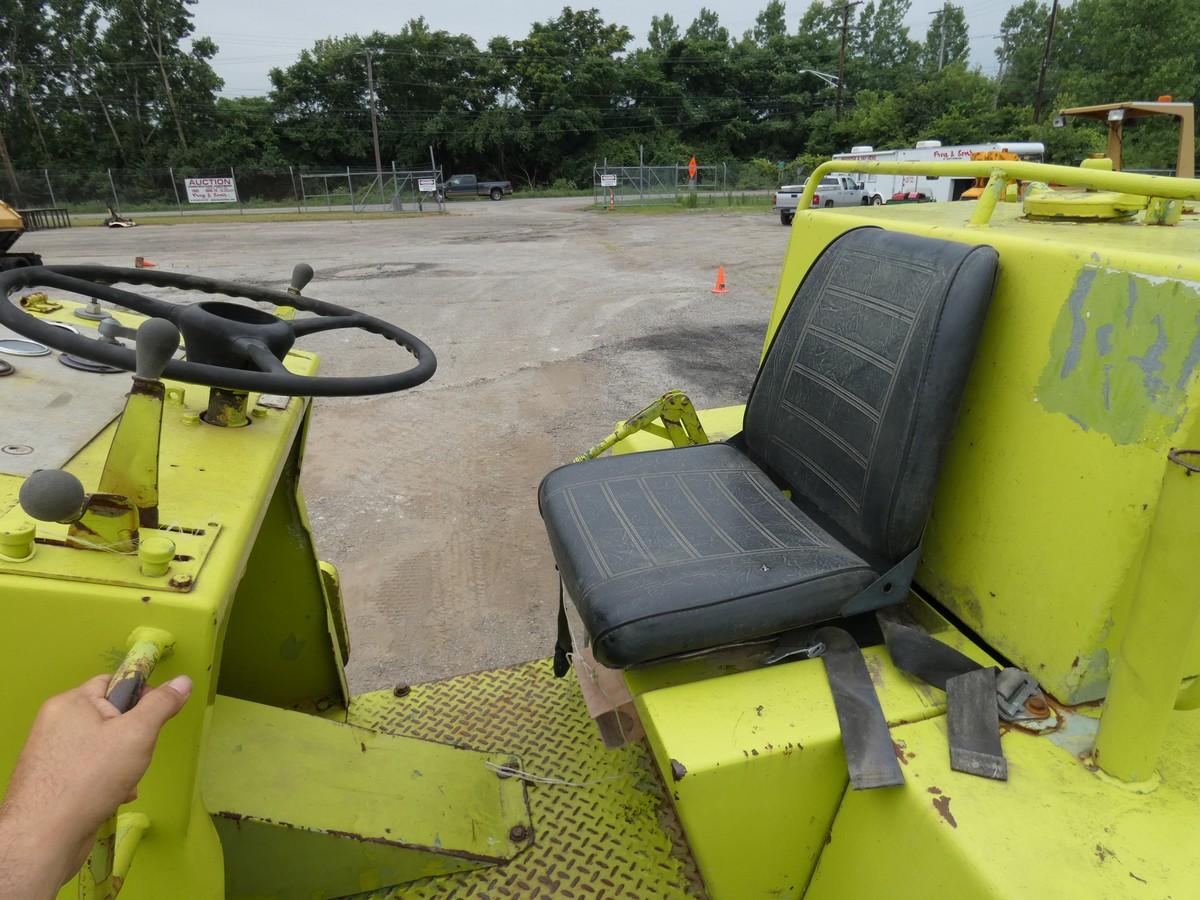 *Raygo 400A Vibratory Smooth RT Compactor, SN:01M2221, Detroit 353, 84'' Sm