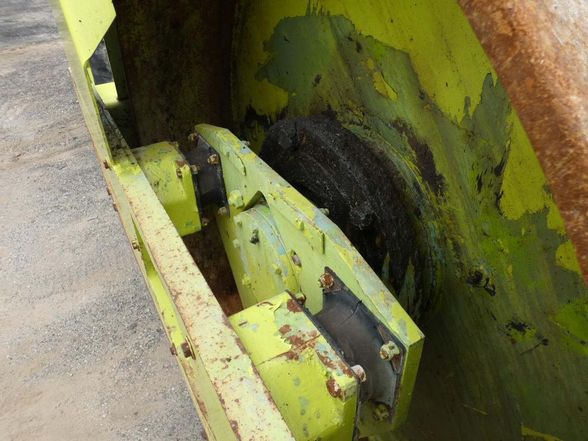 *Raygo 400A Vibratory Smooth RT Compactor, SN:01M2221, Detroit 353, 84'' Sm