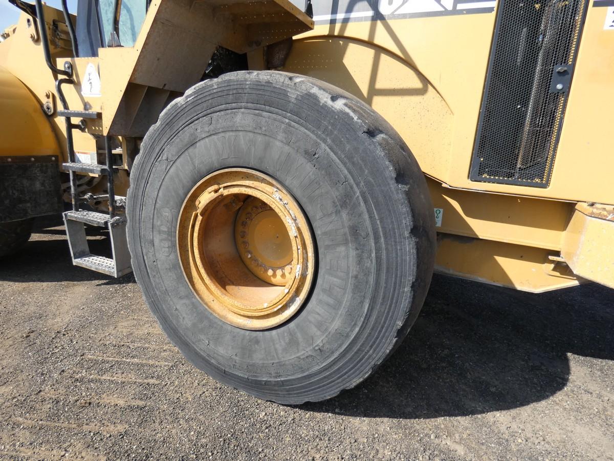 *2002 Caterpillar 966G Rubber Tired Loader, SN:3SW01521, EROPS w/ Air, GP B