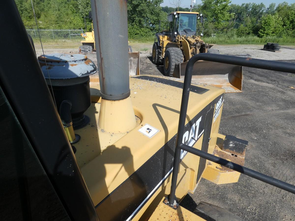 *2002 Caterpillar 966G Rubber Tired Loader, SN:3SW01521, EROPS w/ Air, GP B