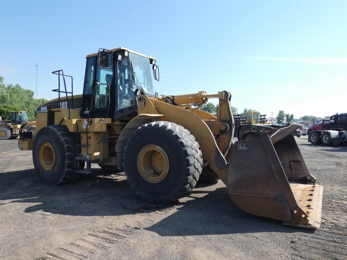 *2002 Caterpillar 966G Rubber Tired Loader, SN:3SW01521, EROPS w/ Air, GP B