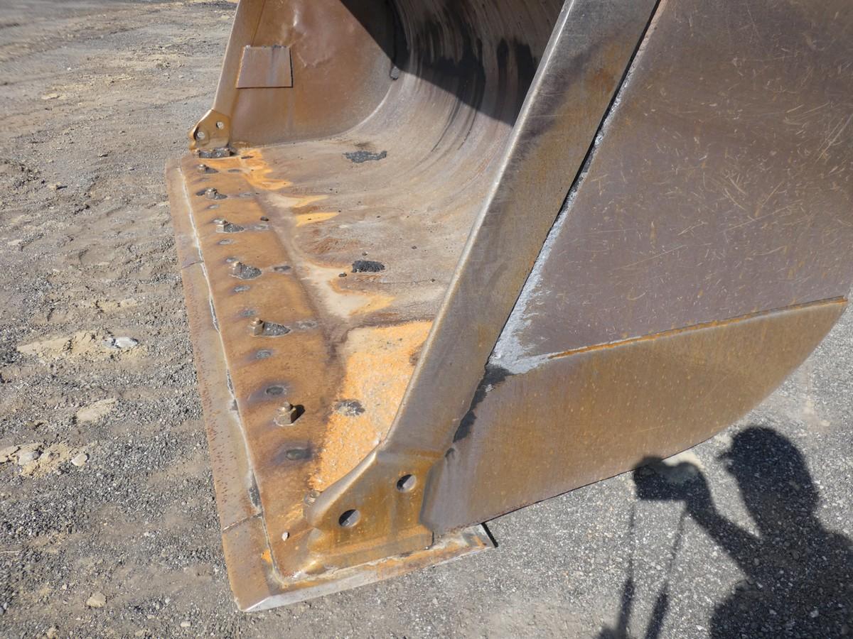 *2002 Caterpillar 966G Rubber Tired Loader, SN:3SW01521, EROPS w/ Air, GP B