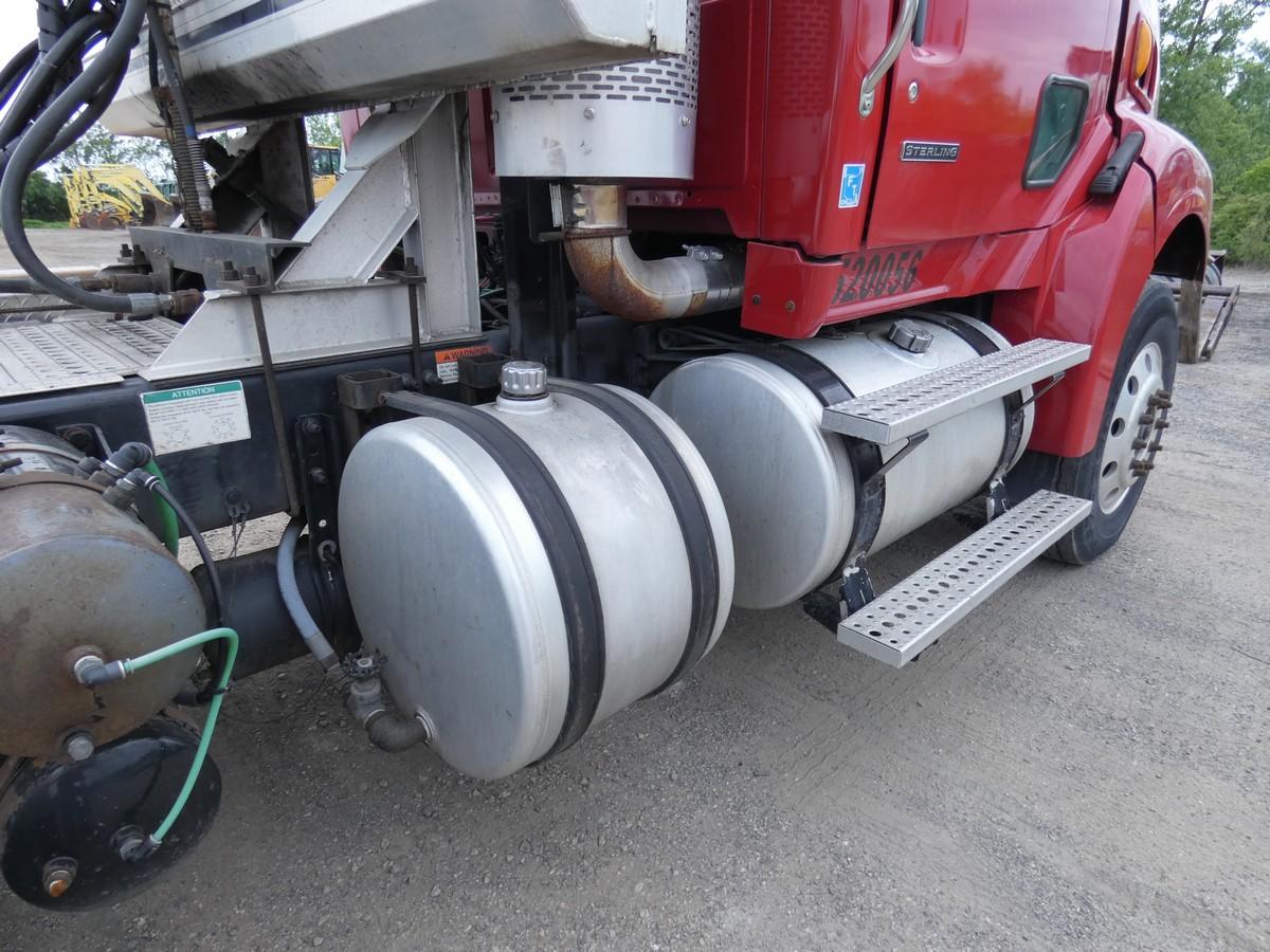 2006 Sterling AT9500 Tandem Truck Tractor, SN:2FWJA3DE56AV41342, Cat C13 43