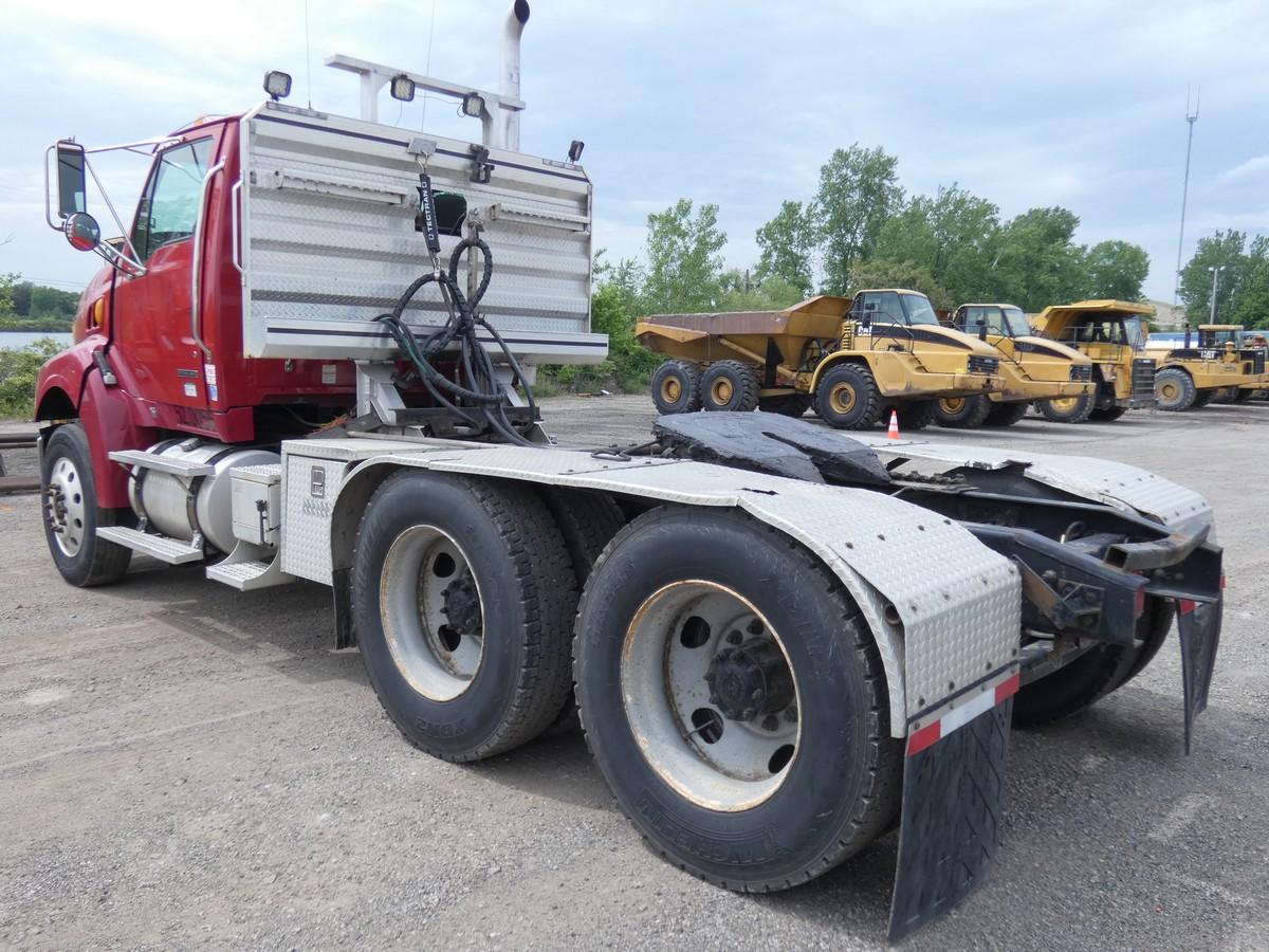 2006 Sterling AT9500 Tandem Truck Tractor, SN:2FWJA3DE56AV41342, Cat C13 43