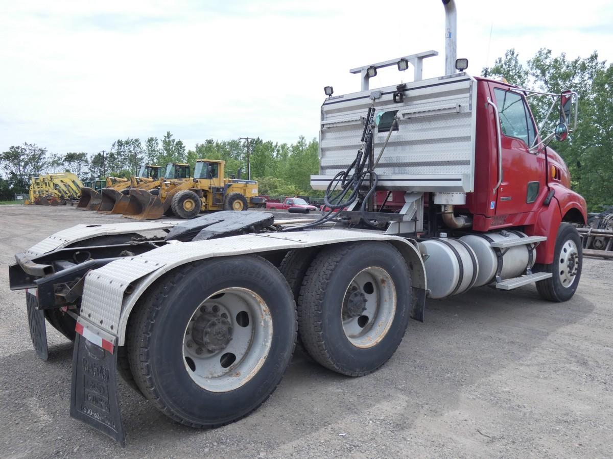 2006 Sterling AT9500 Tandem Truck Tractor, SN:2FWJA3DE56AV41342, Cat C13 43