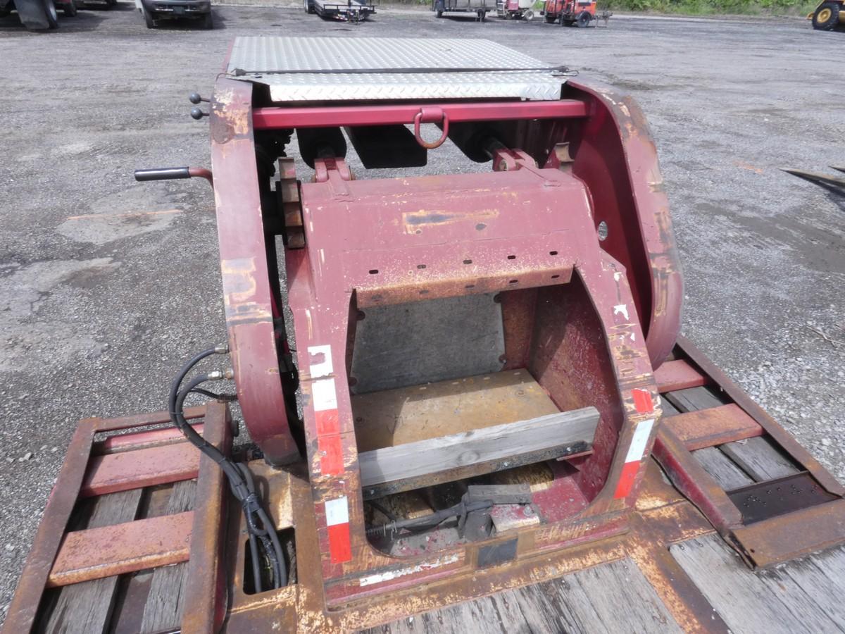 2007 Entyre 35 Ton Detach Tandem Lowboy, SN:1E92980577E111277, Model:RTN35T