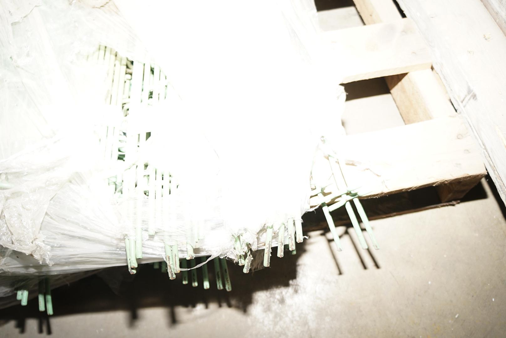 Box & Pallet of misc rebar