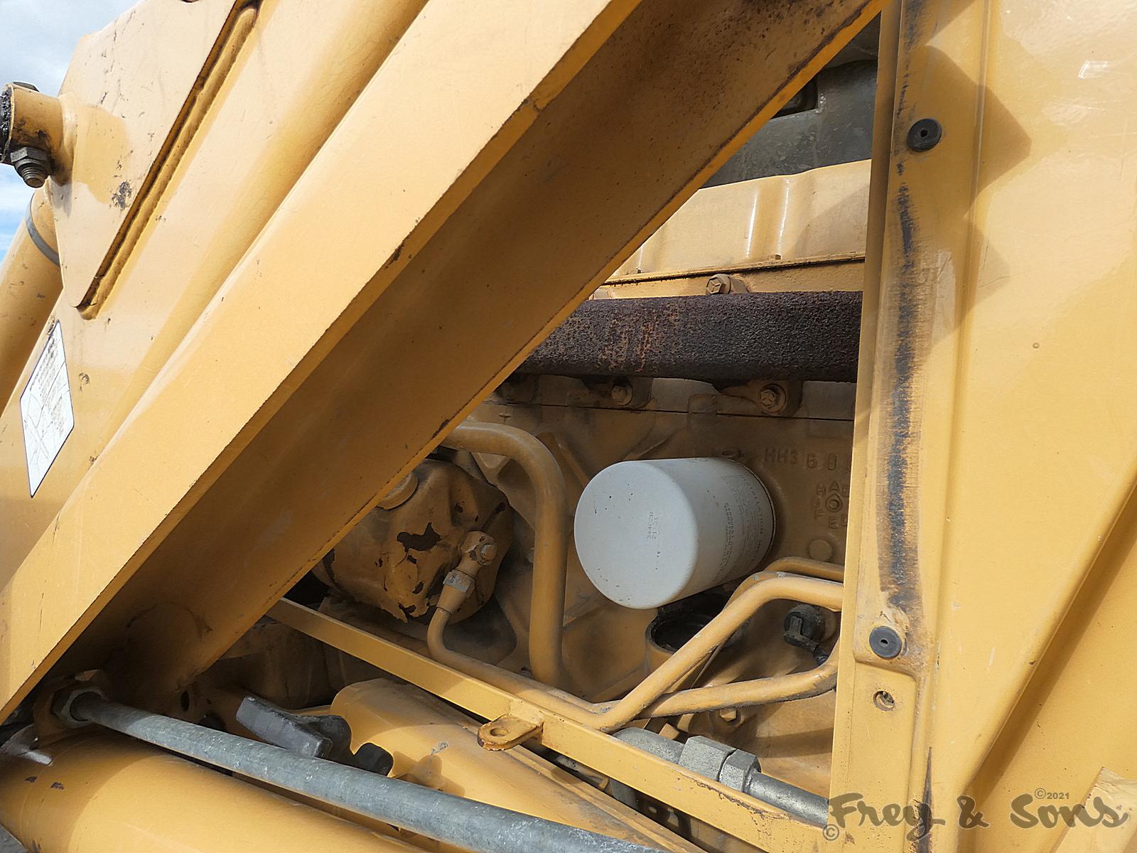 Ford 555D 4x4 Tractor Loader Backhoe, SN:A438878, EROPS, Ext. hoe, Reads 16