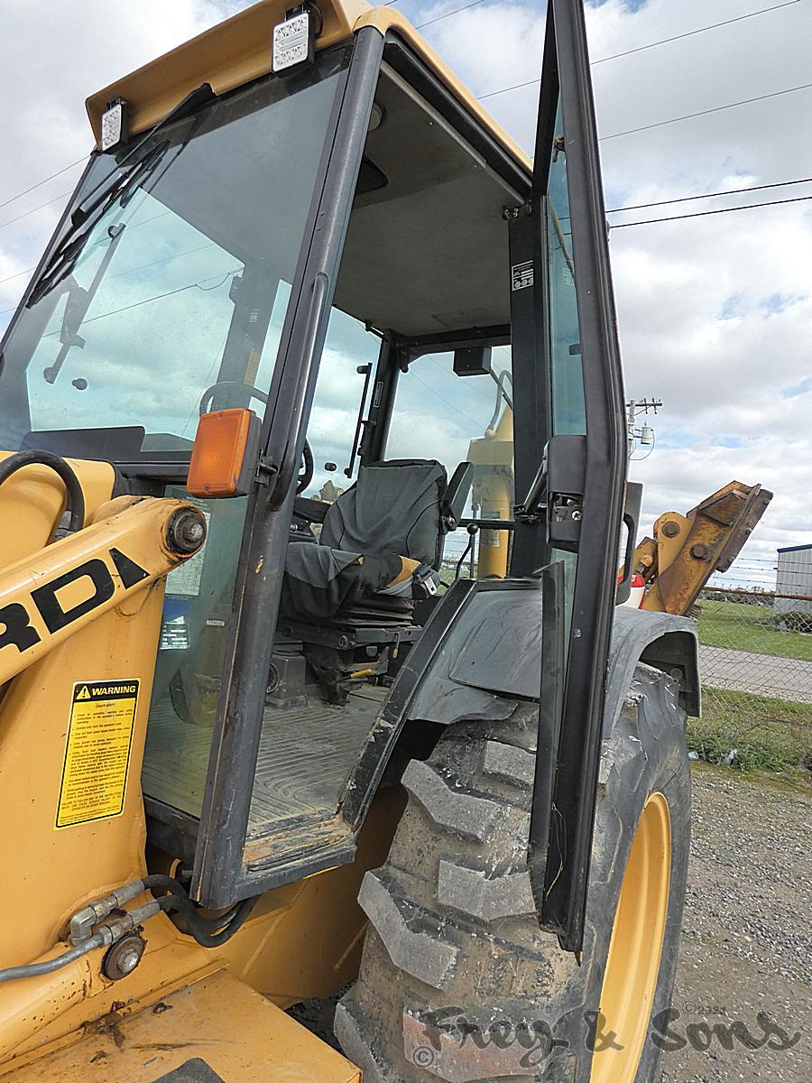 Ford 555D 4x4 Tractor Loader Backhoe, SN:A438878, EROPS, Ext. hoe, Reads 16