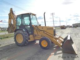 Ford 555D 4x4 Tractor Loader Backhoe, SN:A438878, EROPS, Ext. hoe, Reads 16