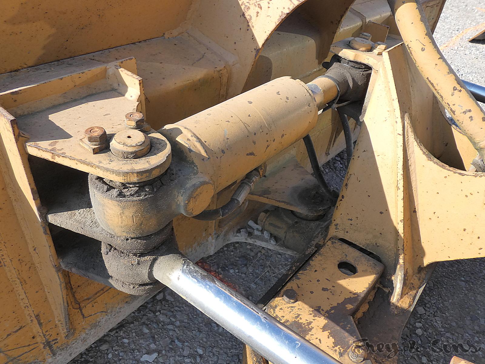 Komatsu D20A-7E Dozer, SN:79249, ROPS, 6 Way Blade.