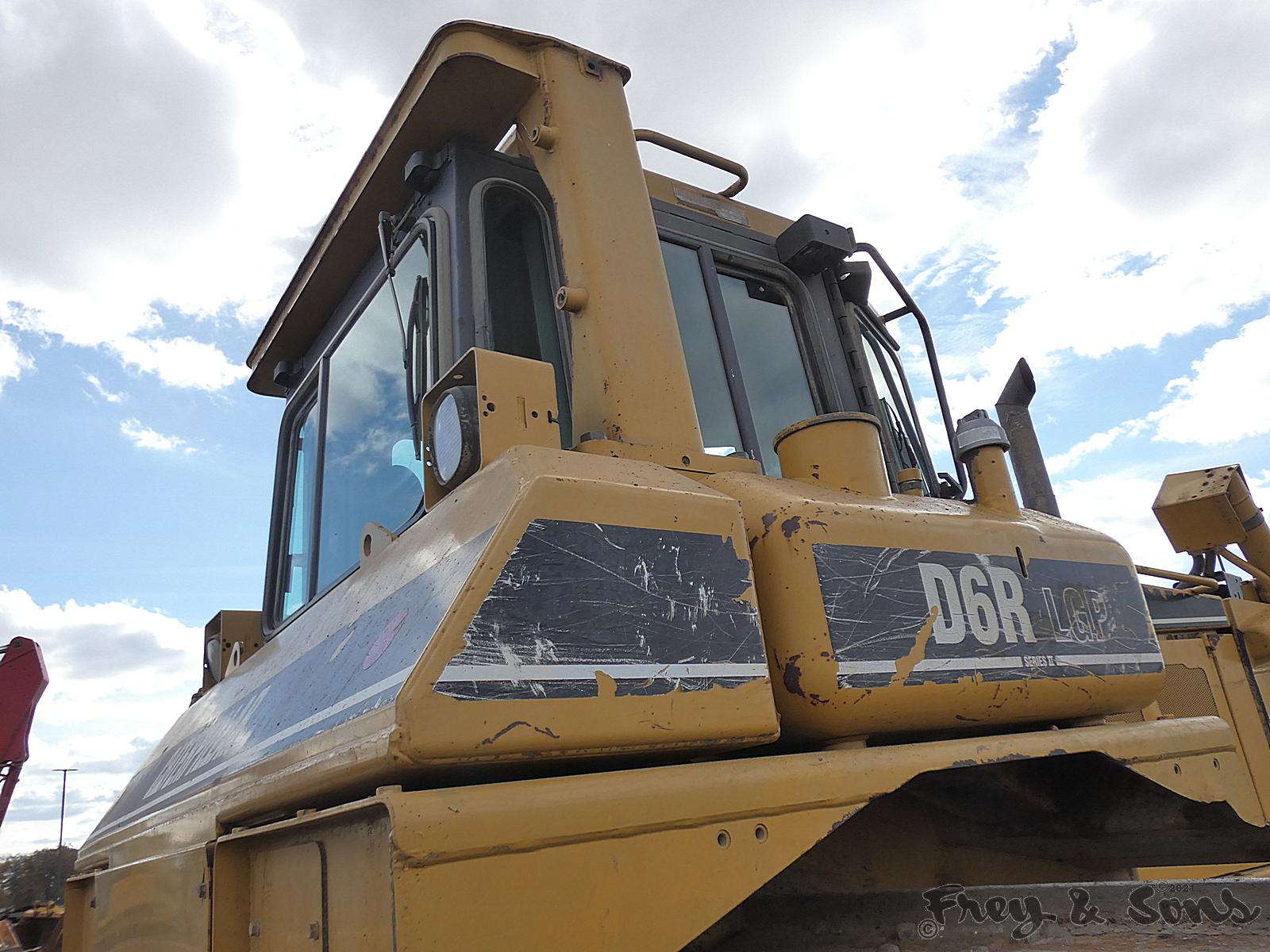 2003 Caterpillar D6R LGP Dozer, SN:ADE00314, EROPS, Straight Blade w/ Tilt,