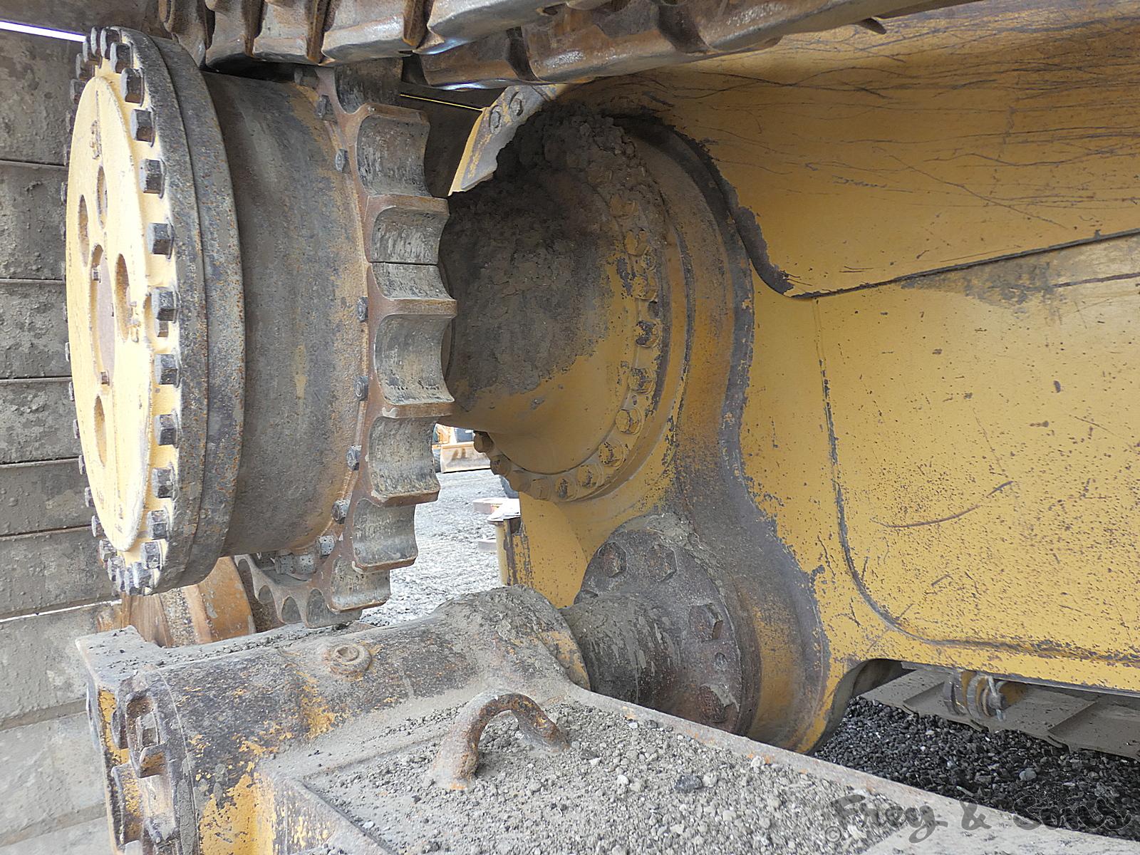 2003 Caterpillar D6R LGP Dozer, SN:ADE00314, EROPS, Straight Blade w/ Tilt,