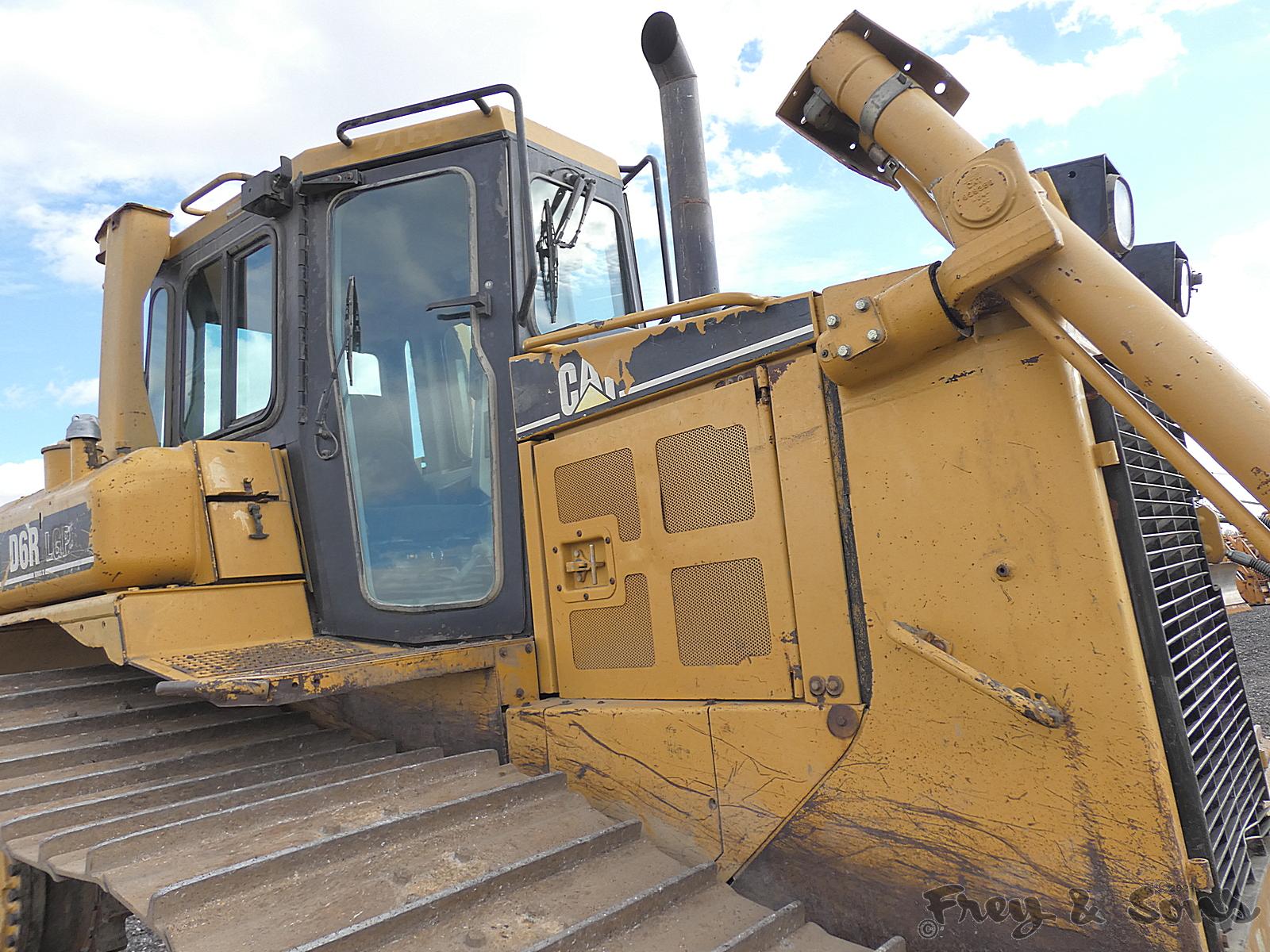 2003 Caterpillar D6R LGP Dozer, SN:ADE00314, EROPS, Straight Blade w/ Tilt,